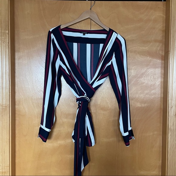 Dynamite Wrap Blouse - Picture 3 of 11